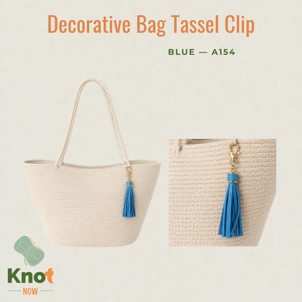 Decorative Bag Tassel Clip – Gold Detail