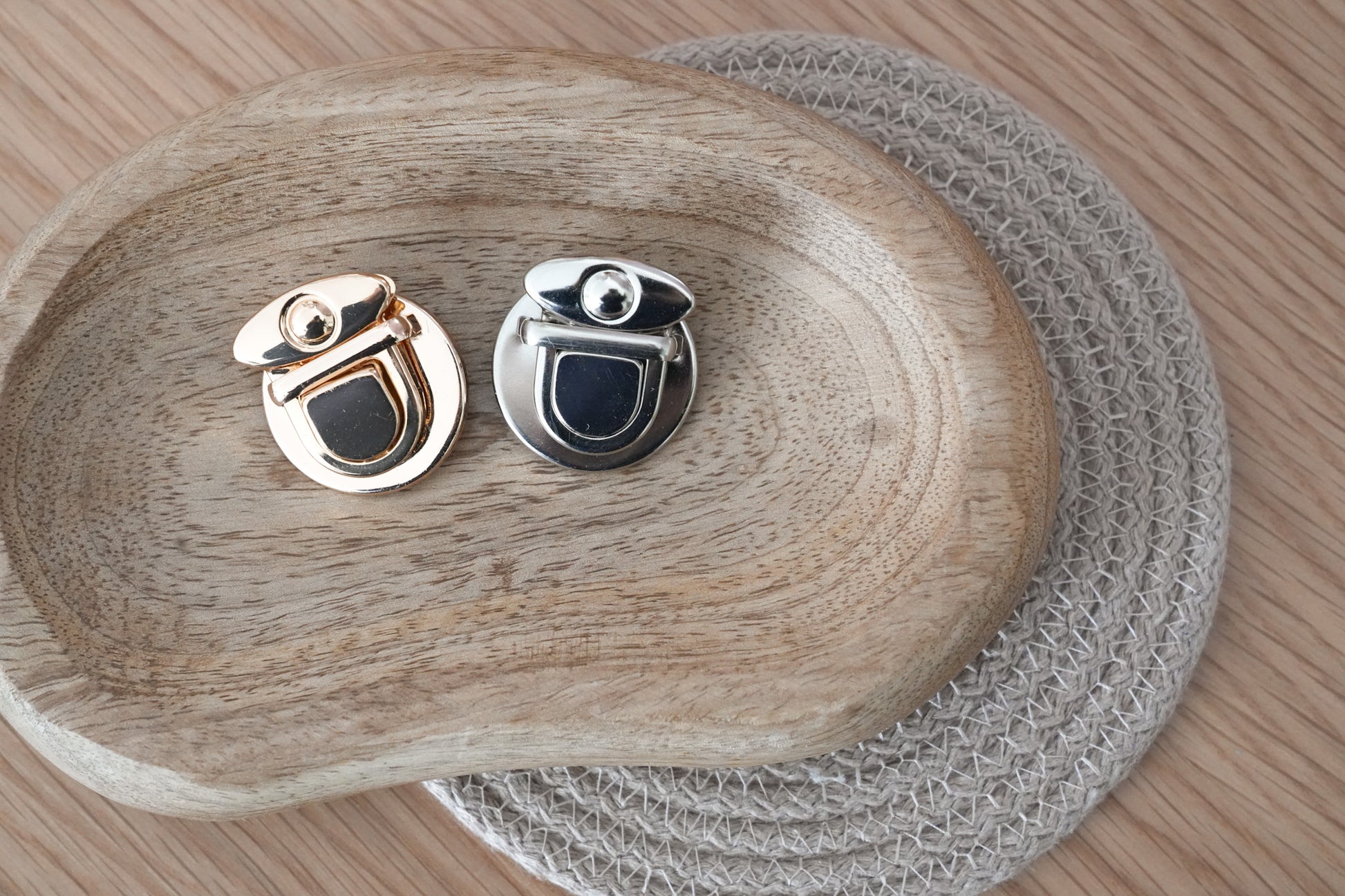 Metal LOCK Bag Closure – Buckle Catch Clasp | Silver & Gold