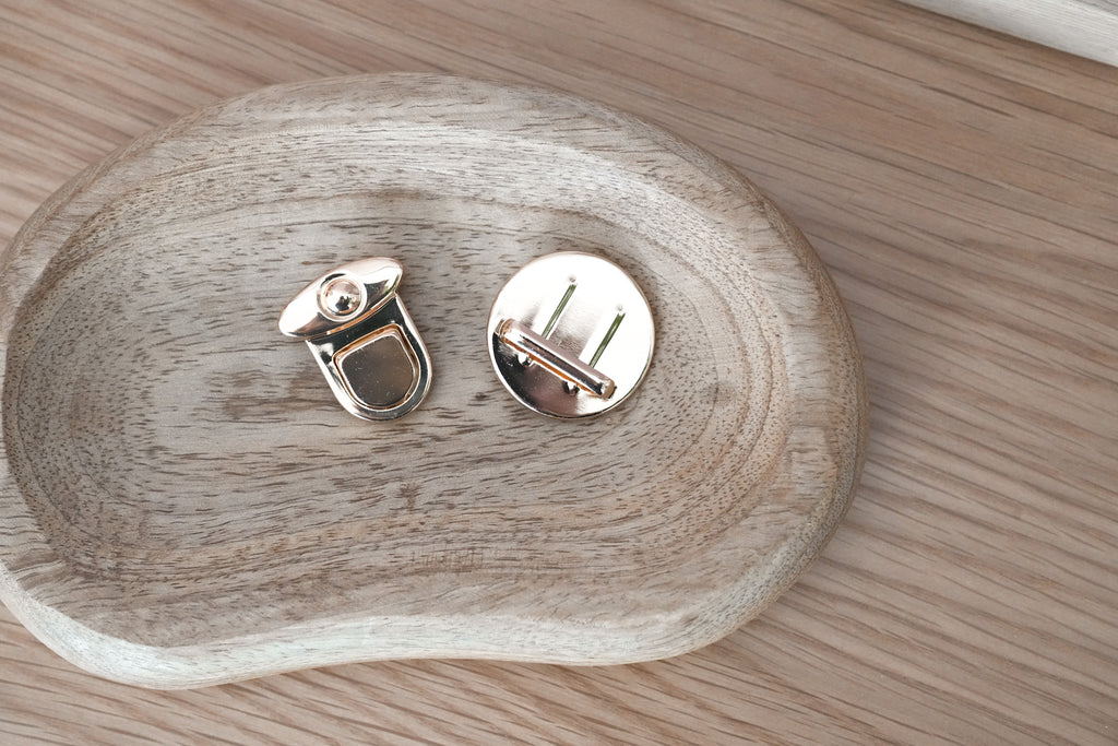 Metal LOCK Bag Closure – Buckle Catch Clasp | Silver & Gold