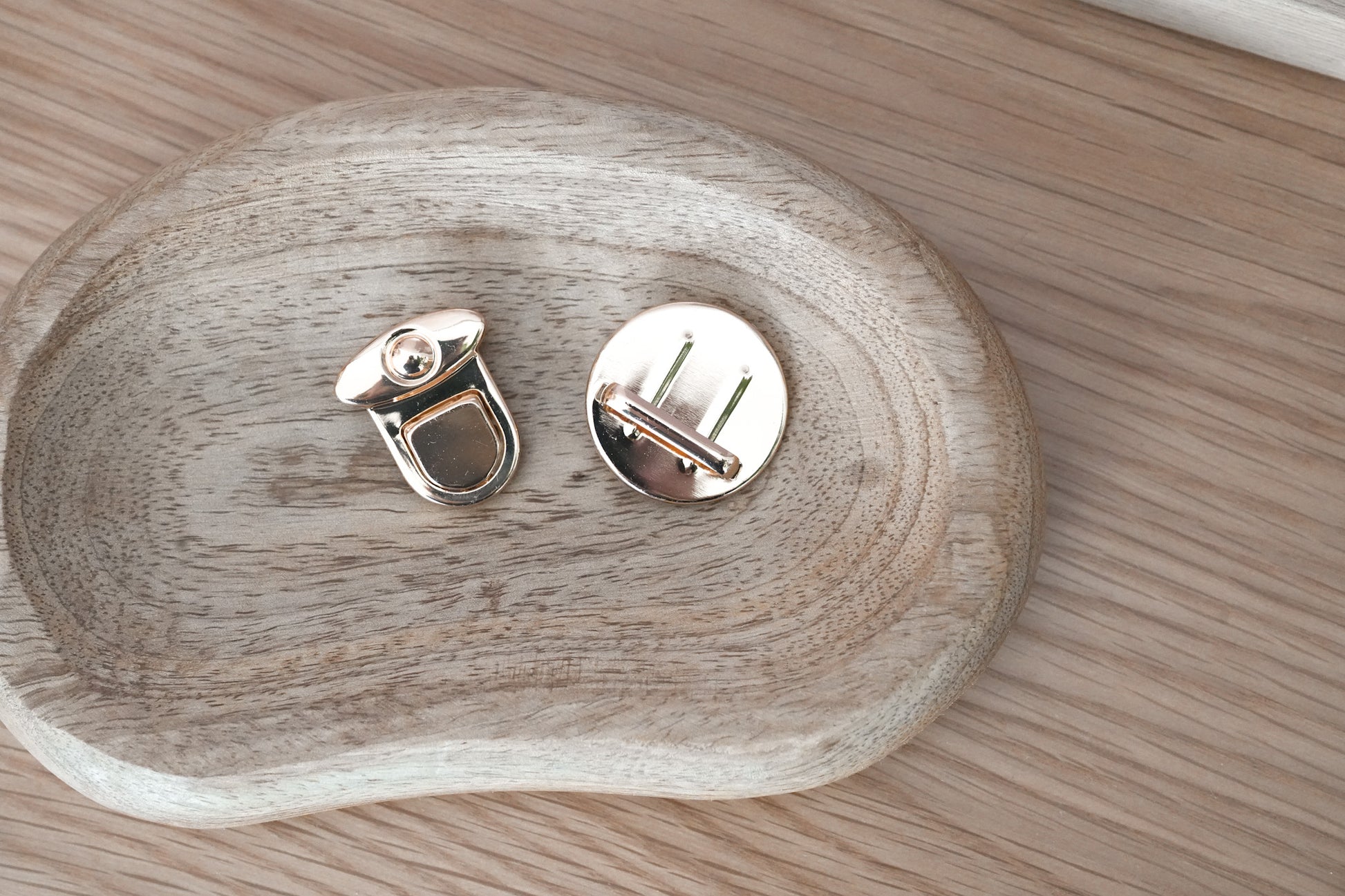 Metal LOCK Bag Closure – Buckle Catch Clasp | Silver & Gold