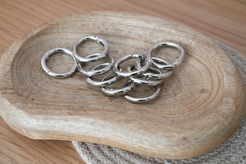 Spring O-Rings for Bags – Silver & Gold