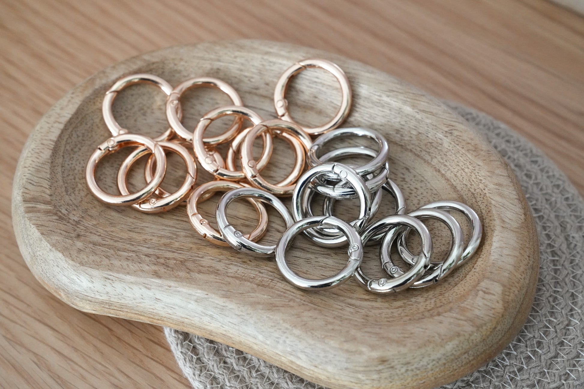 Spring O-Rings for Bags – Silver & Gold